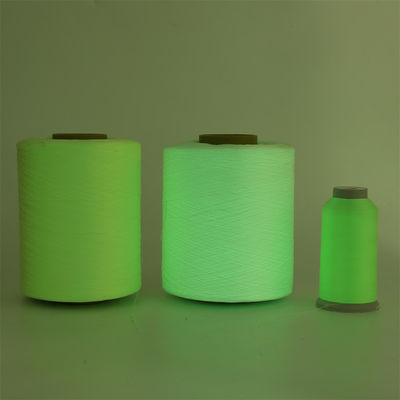 OEM 450D Glow Dark Yarn Musim dingin Glow Yarn 8 Jam Waktu Glow