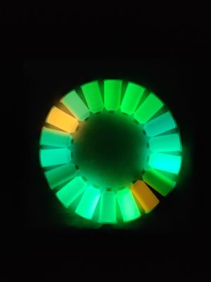 900D 5000m Glow In The Dark Acrylic Yarn Luminous Sewing Thread