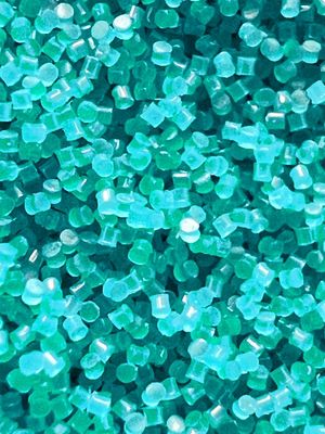 Media peledak plastik poliamida silinderik Media peledak nilon