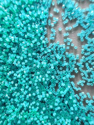 Warna Hijau Plastik Blasting Media Kemantapan Kimia Tinggi